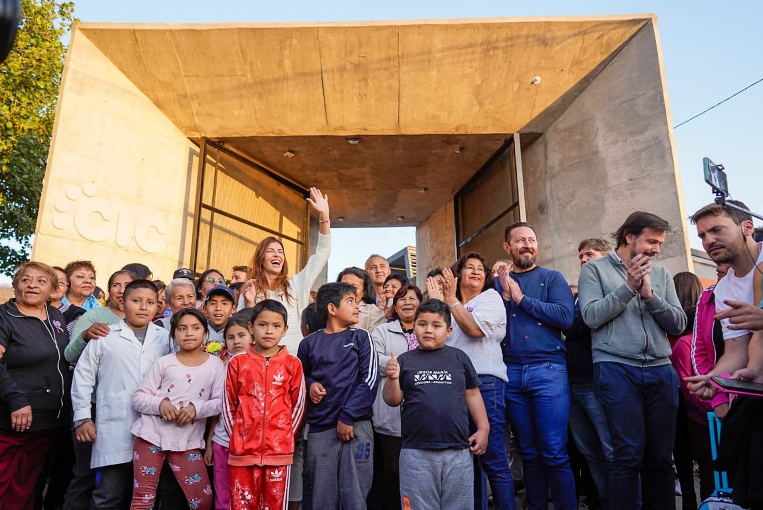 La Intendenta Inaugur Un Nuevo Centro Integrador Comunitario En Barrio